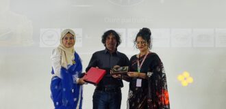 ফরাসি নাট্যচর্চায় বিসিএফ সম্মাননা পেলেন সোয়েব মোজাম্মেল