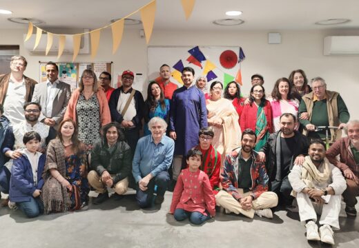 প্যারিসে ছয় ভাষার কবিতায় আন্তর্জাতিক সন্ধ্যা