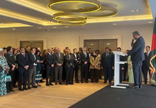 প্যারিসে বাংলাদেশের স্বাধীনতা দিবস উপলক্ষে কূটনৈতিক সংবর্ধনা